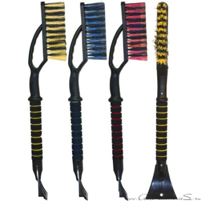 Щетка авто со скребком 65см, Black&Blue цвет в ассорт. /12